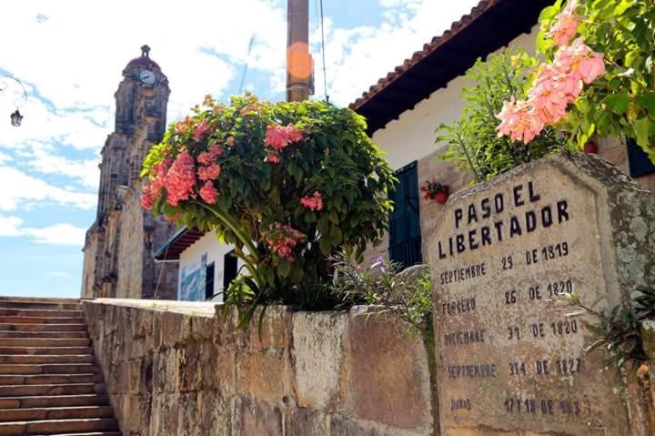 El Portal De Don Luis Hotel Guadalupe Buitenkant foto